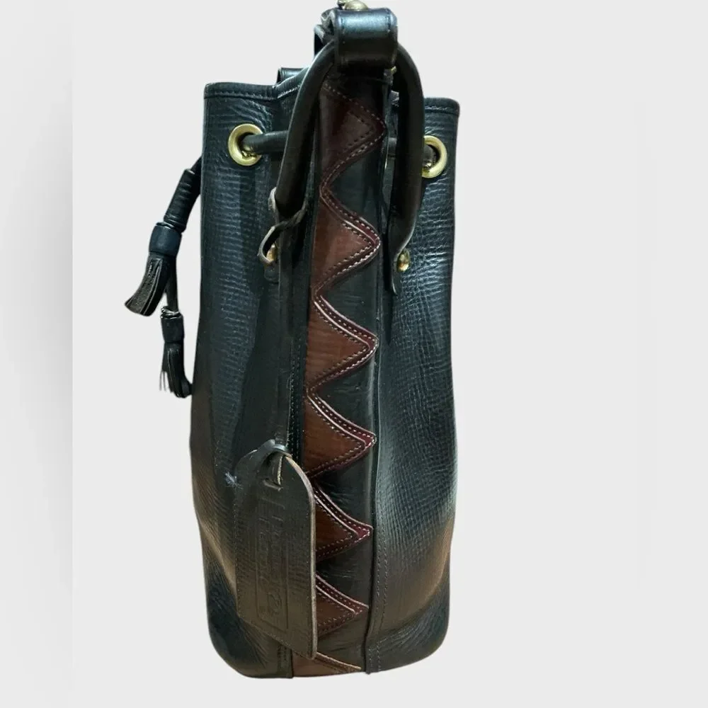 Vintage Dooney & Bourke USA Leather Feed Bag Drawstring Shoulder Purse Black